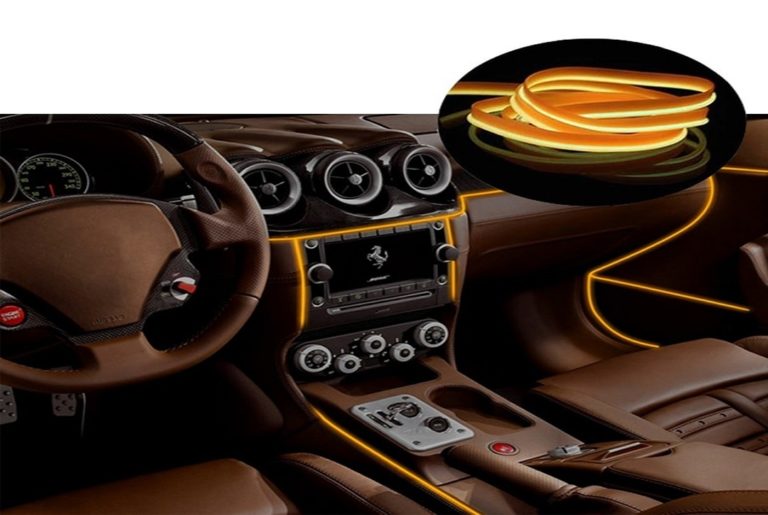 Lire la suite à propos de l’article COMMENT METTRE UNE BANDE LUMINEUSE DANS SA VOITURE FACILEMENT ?